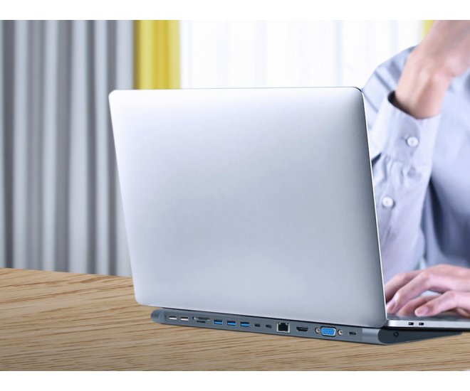 USB-C multi adapter 9-in-1 - A cm combo9 01 website image 863b0579 630e 417c 92ff 3d06d66ffb95 - A-CM-COMBO9-01